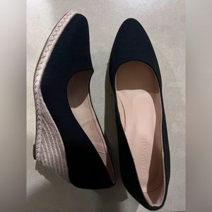 Ruanyu Black Wedge heel shoes-New Size 8